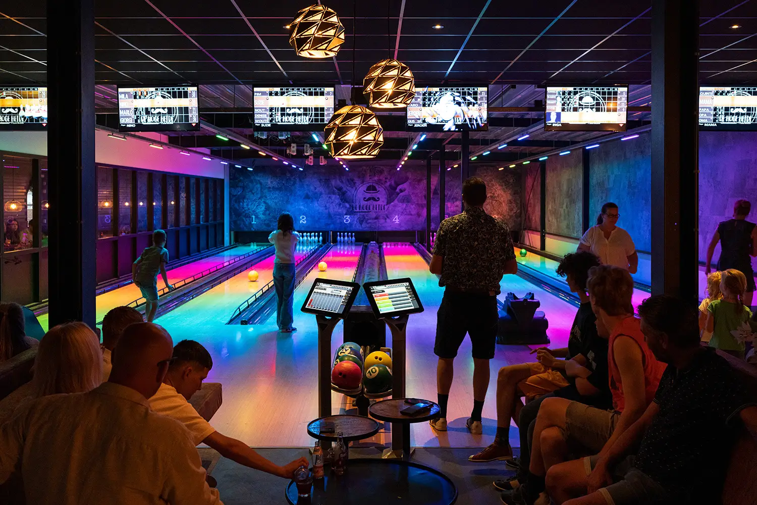 Bowlingbaan De Hoge Heide met mooie lichteffecten
