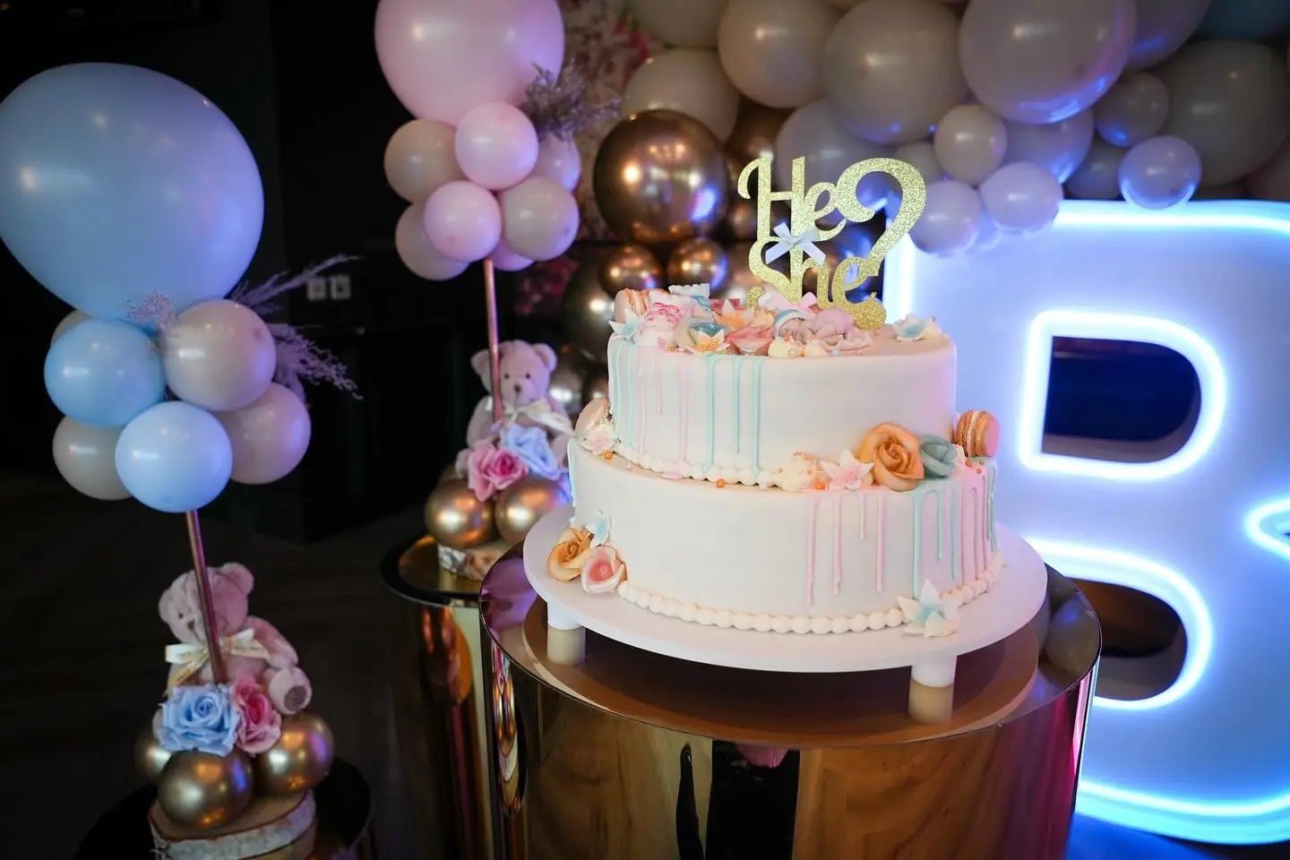 He or she? Taart tijdens een gender reveal